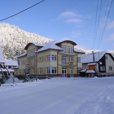 Penzion Centrum Oravsky Biely Potok エクステリア 写真