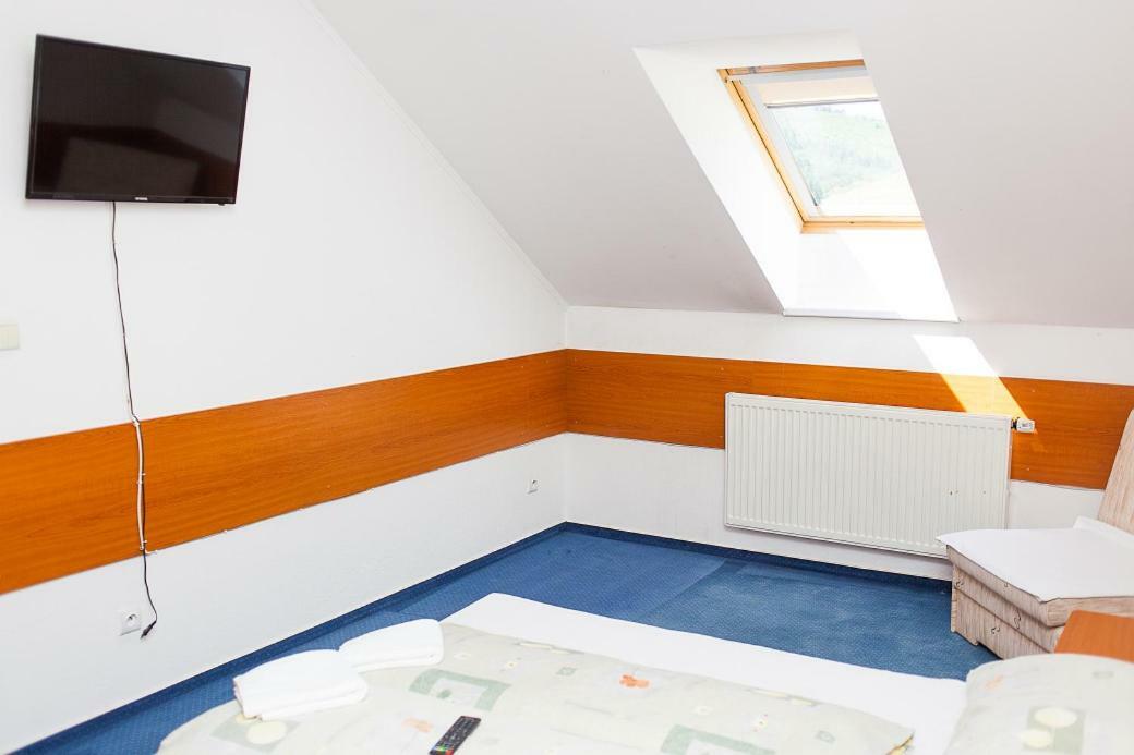 Penzion Centrum Oravsky Biely Potok エクステリア 写真