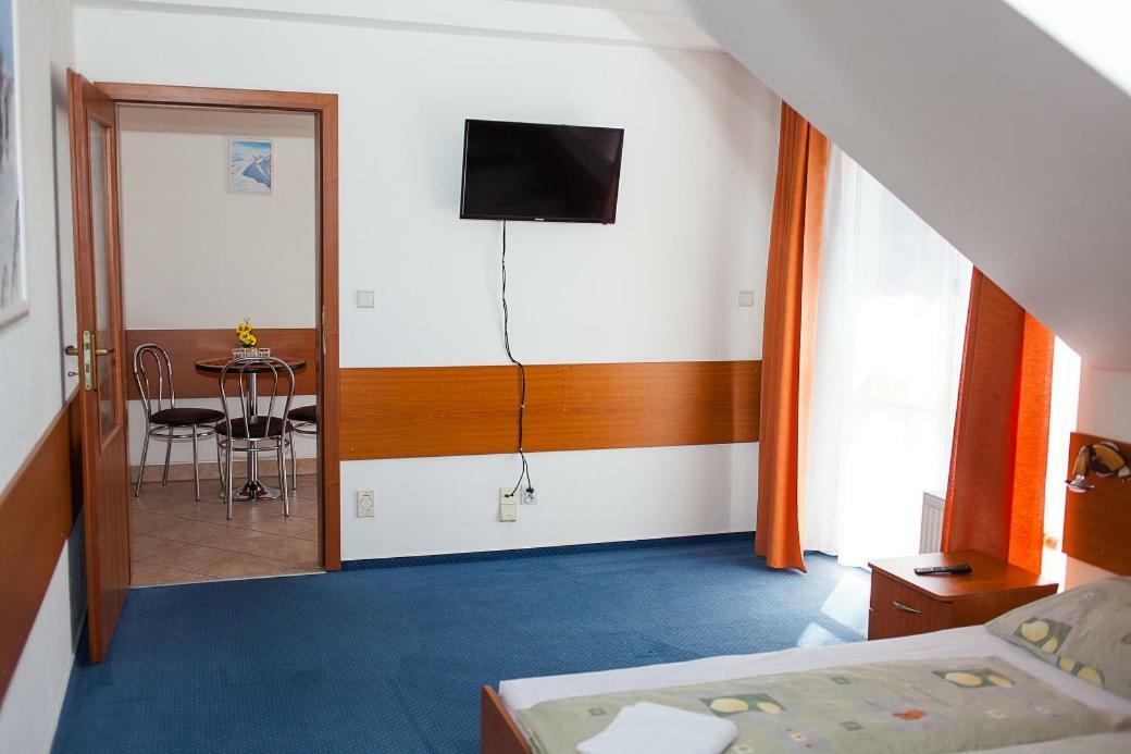 Penzion Centrum Oravsky Biely Potok エクステリア 写真